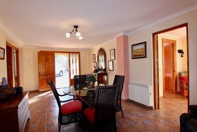 6 soverom Villa til salgs i Jalon / Xalo med svømmebasseng garasje - € 849 950 (Ref: 8671224)