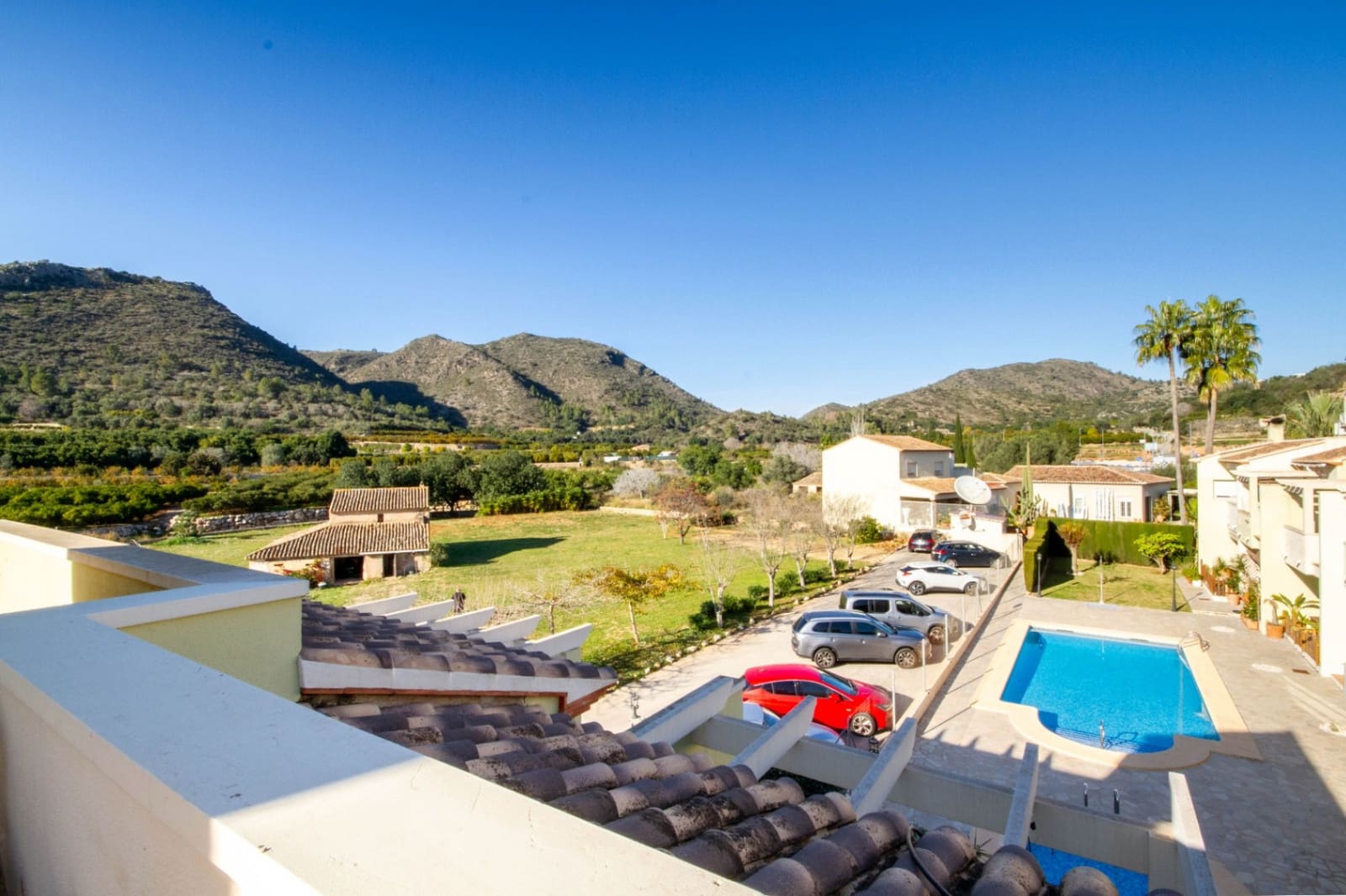 3 soveværelse Byhus til salg i Rafol de Almunia med swimmingpool garage - € 245.000 (Ref: 8742292)