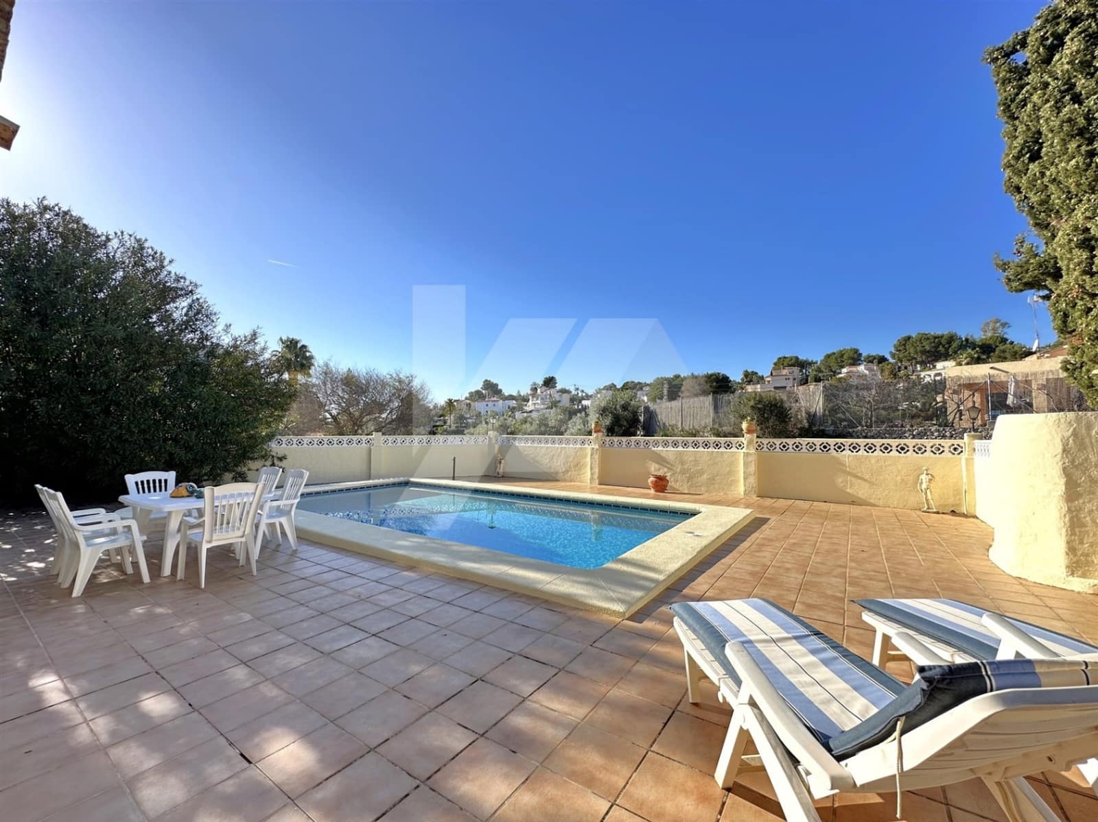 3 soveværelse Villa til salg i Benissa med swimmingpool garage - € 675.000 (Ref: 8774534)