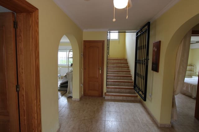 4 sovrum Villa till salu i Benidoleig med pool garage - 575 000 € (Ref: 8790164)