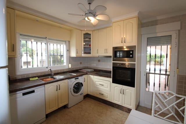 4 sovrum Villa till salu i Benidoleig med pool garage - 575 000 € (Ref: 8790164)