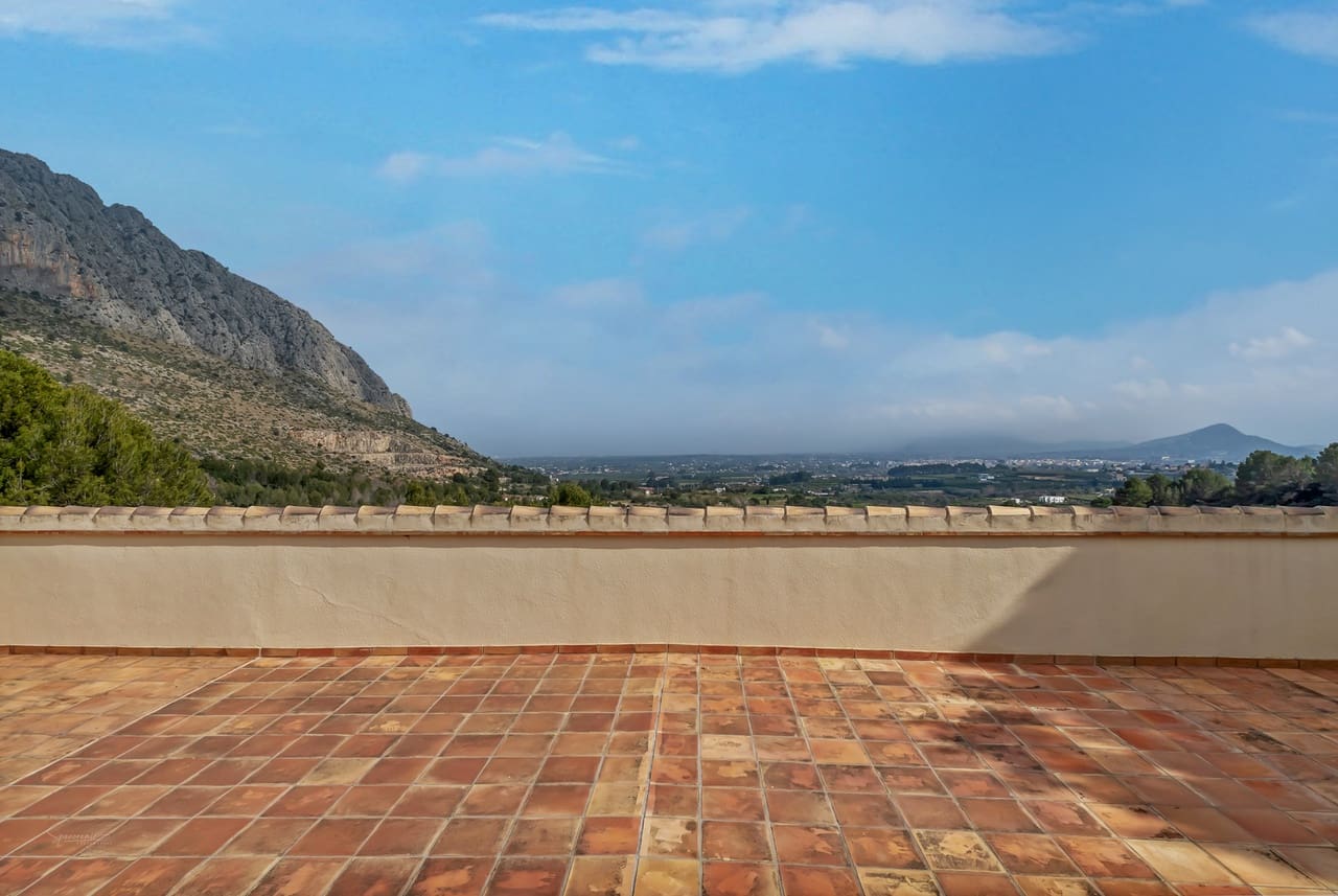 4 sovrum Villa till salu i Beniarbeig med pool - 895 000 € (Ref: 8826479)