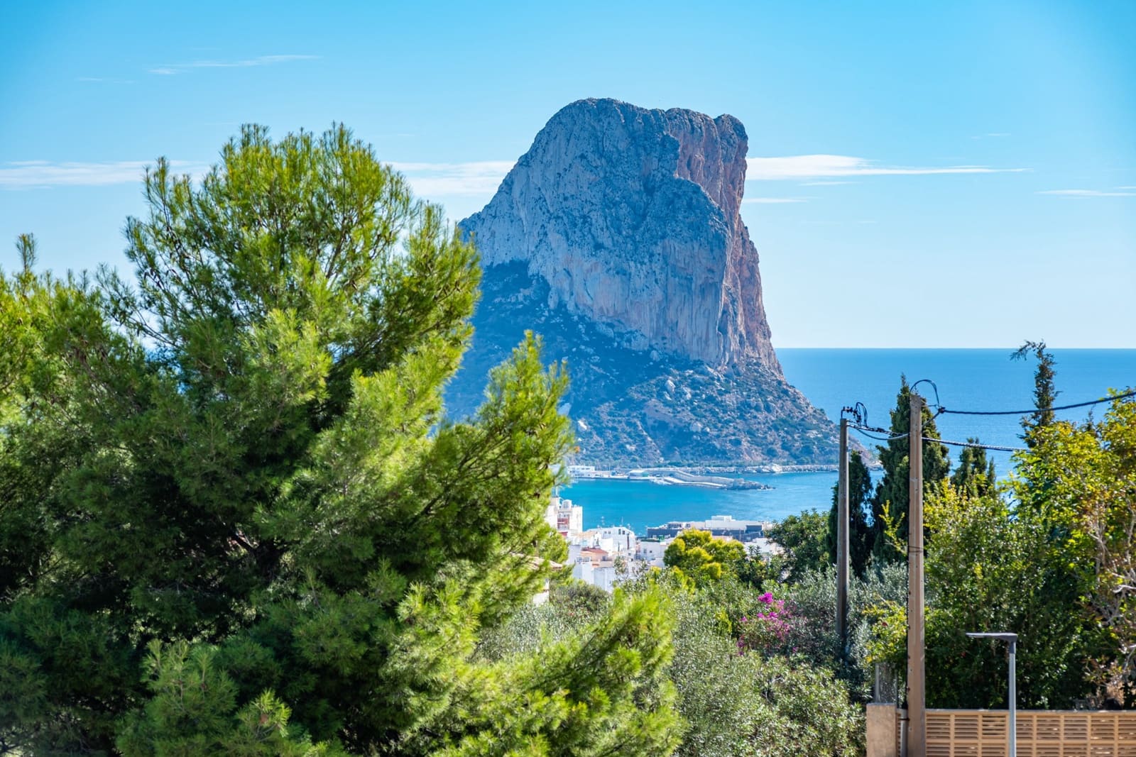 4 quarto Moradia para venda em Calpe / Calp com piscina - 665 000 € (Ref: 8826493)