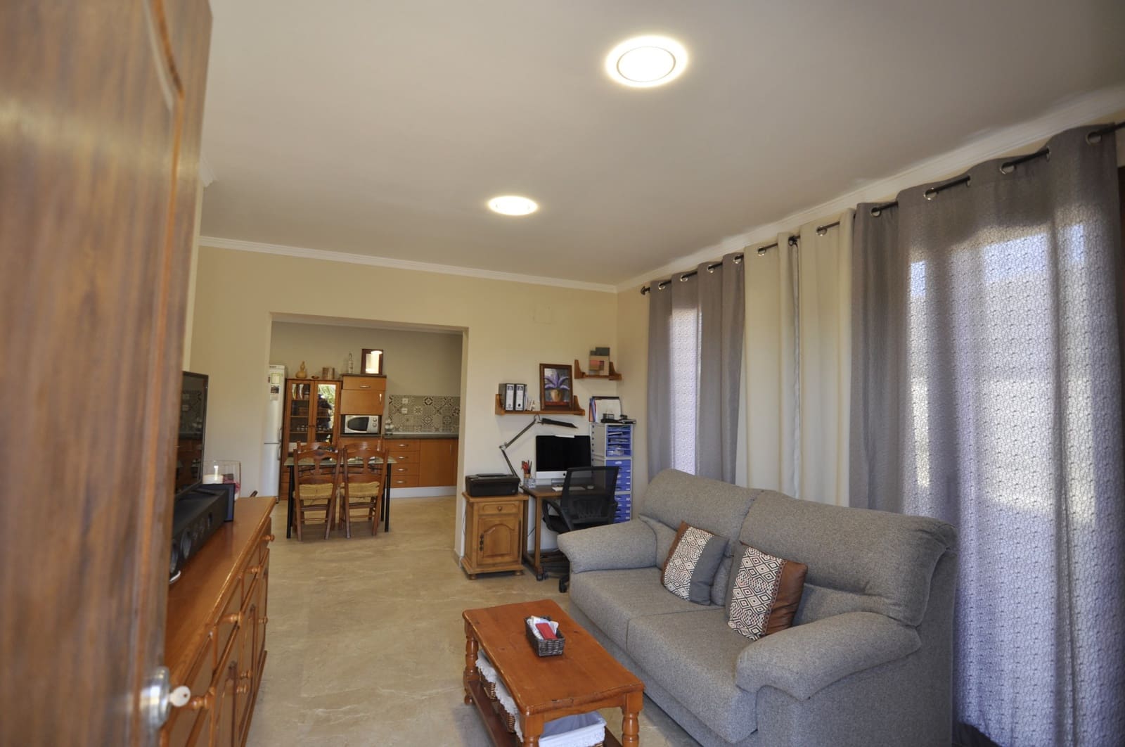 9 makuuhuone Huvila myytävänä paikassa Benissa mukana uima-altaan - 680 000 € (Ref: 8826512)