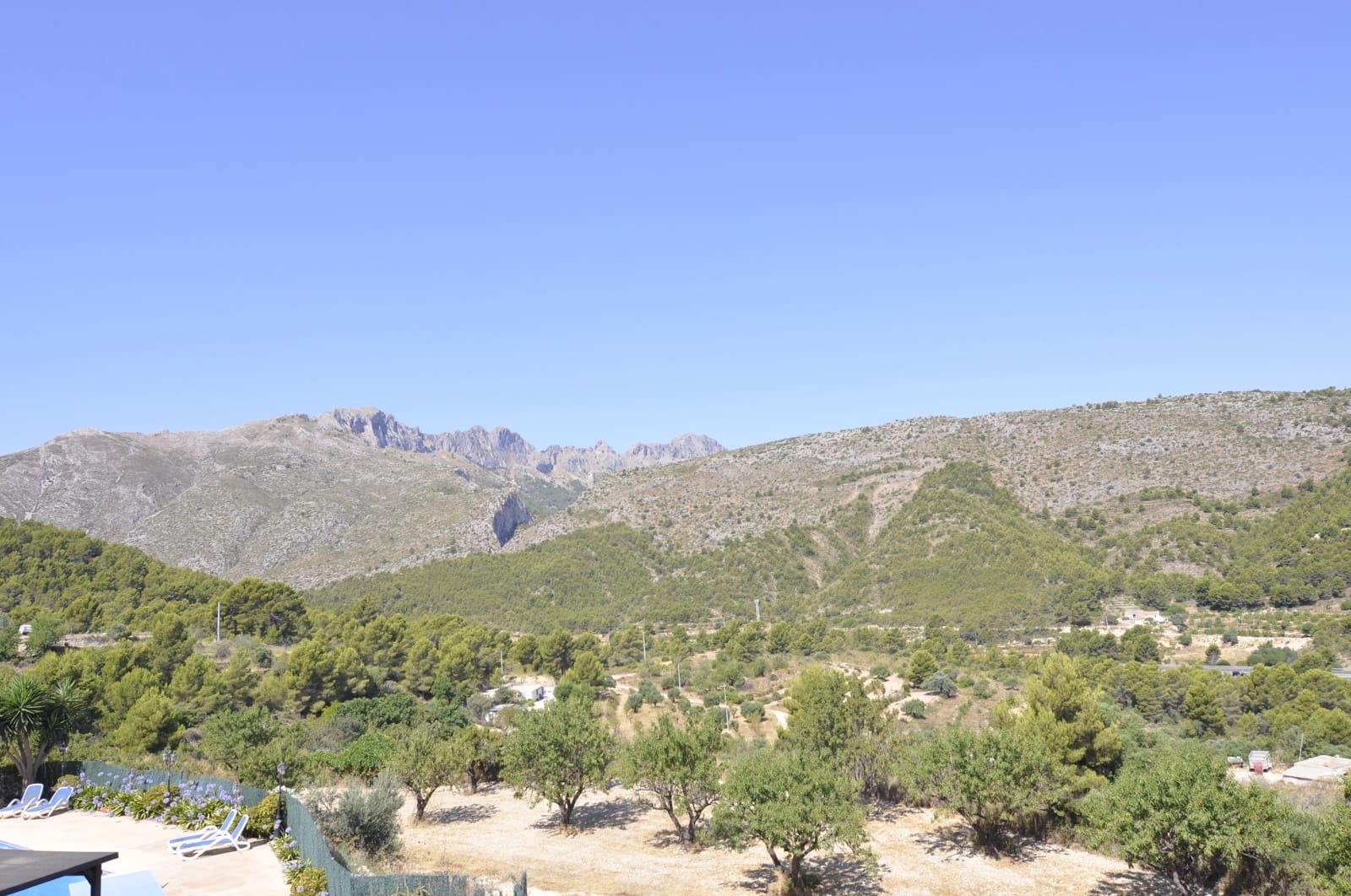 9 makuuhuone Huvila myytävänä paikassa Benissa mukana uima-altaan - 680 000 € (Ref: 8826512)