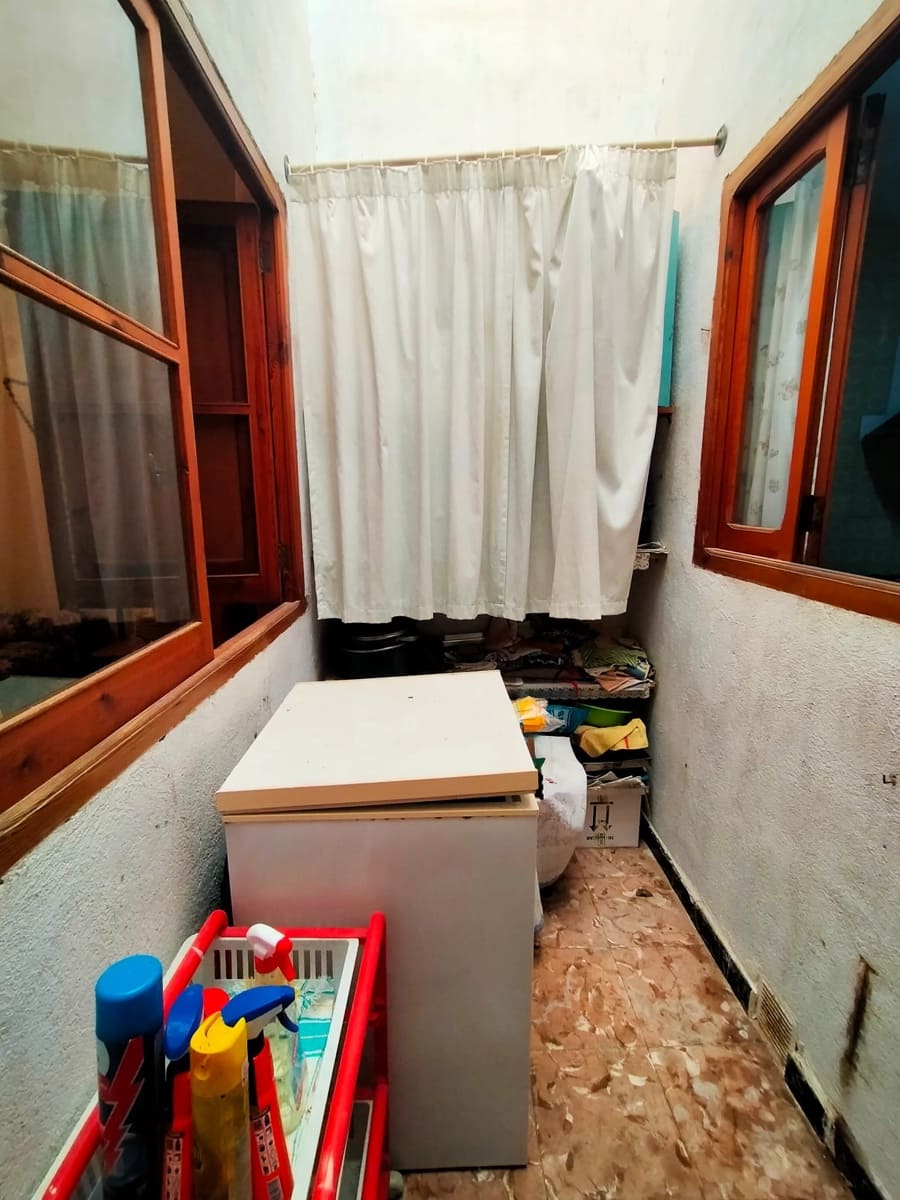 5 chambre Maison de Ville à vendre à Orba - 210 000 € (Ref: 8868175)