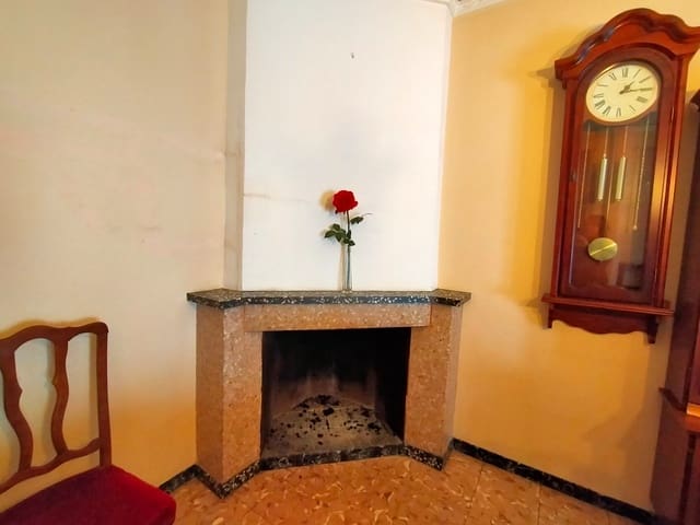 5 Zimmer Haus zu verkaufen in Orba - 210.000 € (Ref: 8868175)