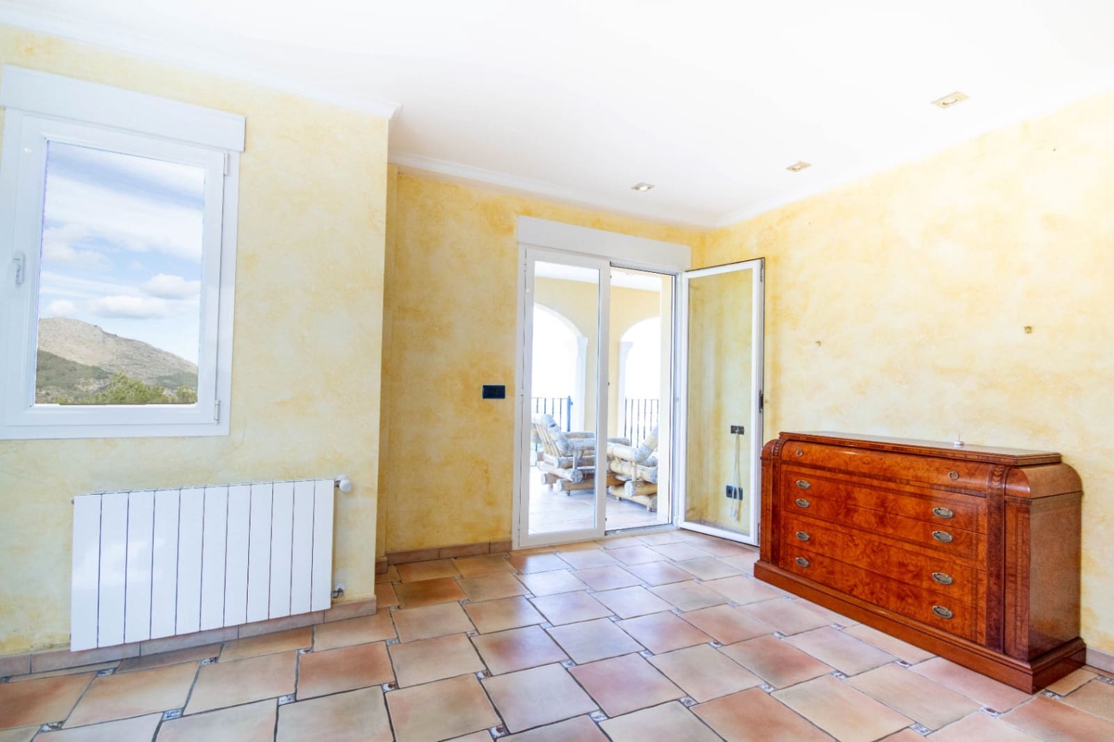 3 bedroom Villa for sale in Vall de Laguart with garage - € 375,000 (Ref: 8868176)