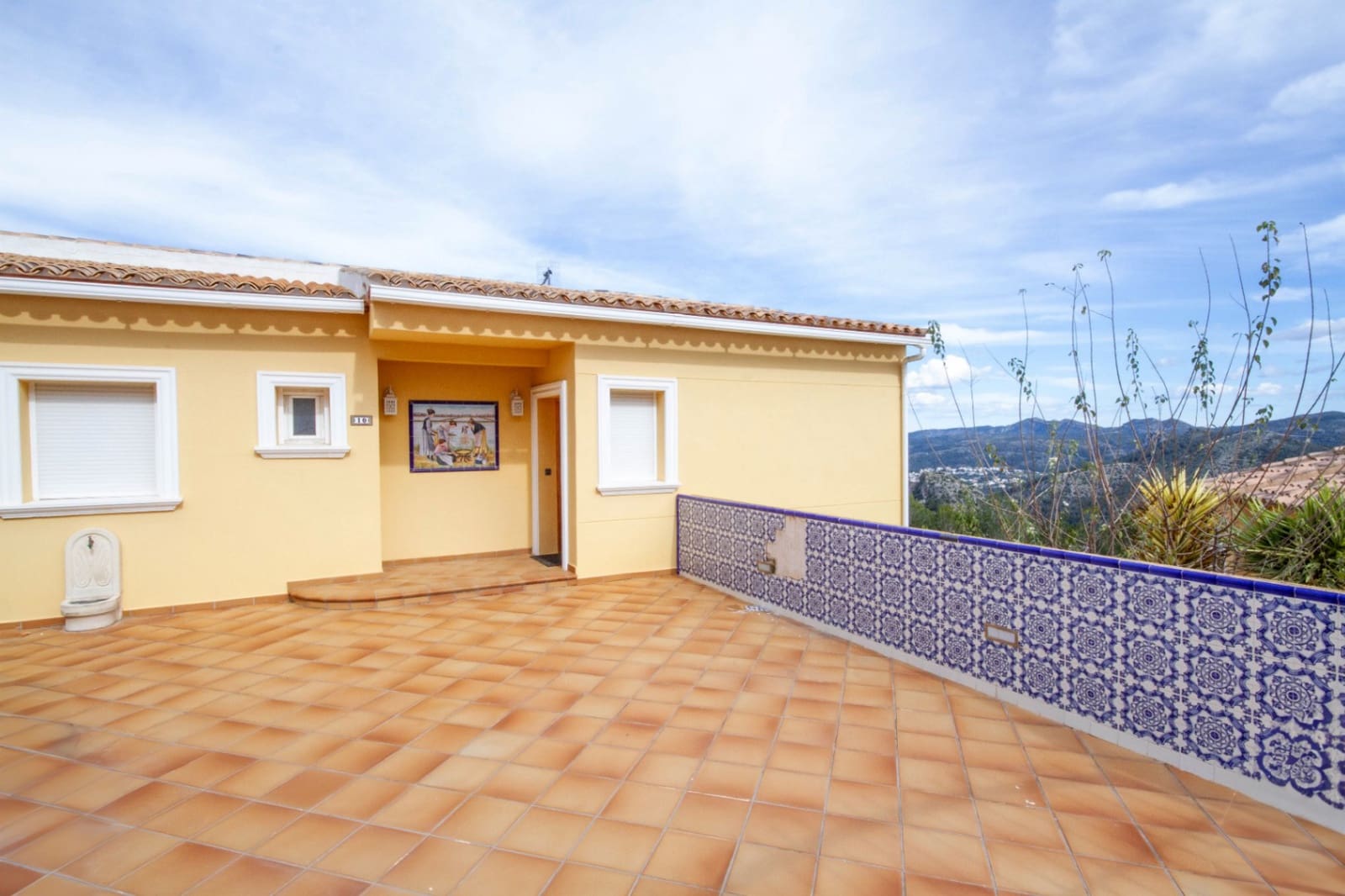 3 bedroom Villa for sale in Vall de Laguart with garage - € 375,000 (Ref: 8868176)
