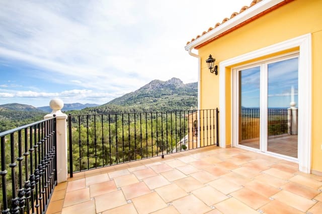3 bedroom Villa for sale in Vall de Laguart with garage - € 375,000 (Ref: 8868176)
