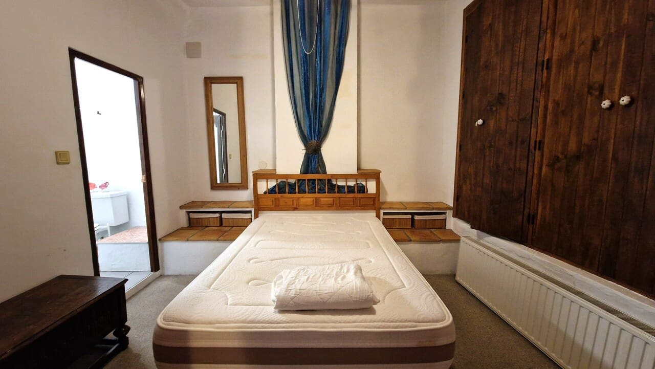 5 soveværelse Byhus til salg i Castell de Castells - € 199.950 (Ref: 8901307)