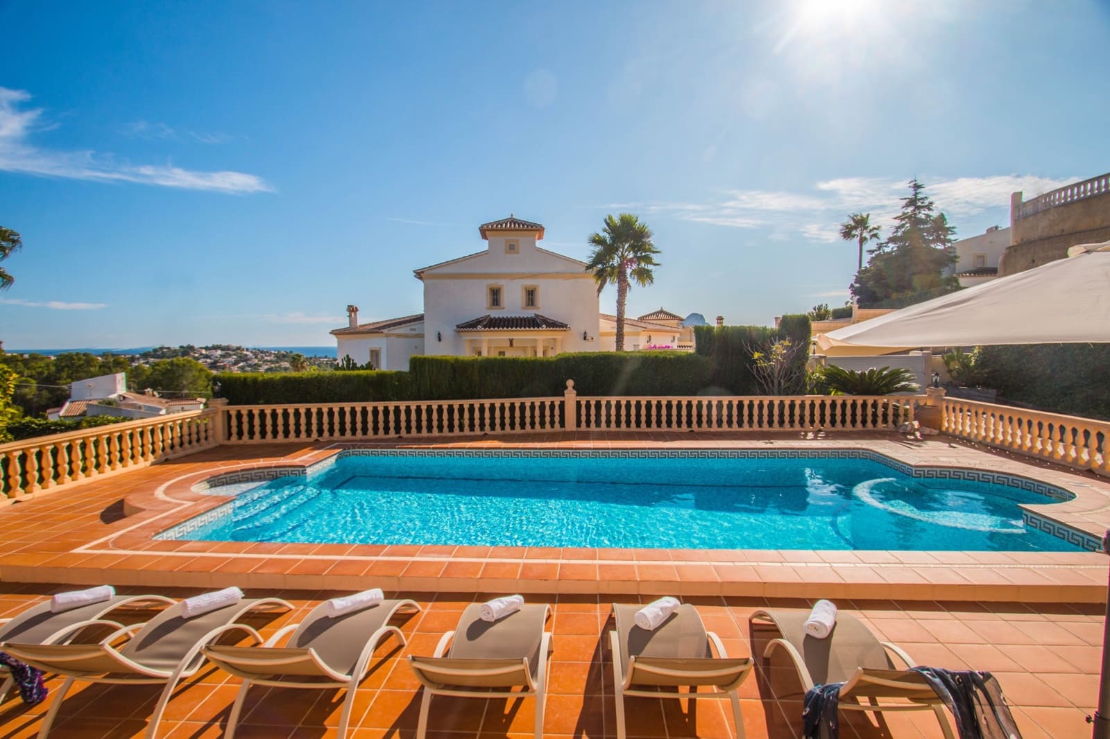 4 quarto Moradia para venda em Calpe / Calp com piscina - 670 000 € (Ref: 8901311)