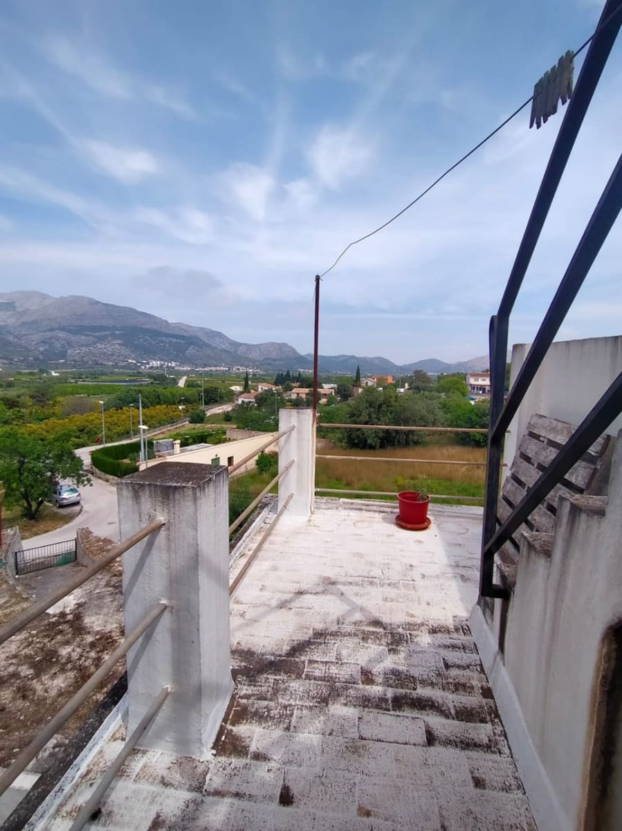 3 soveværelse Byhus til salg i Orba med garage - € 168.000 (Ref: 8967302)