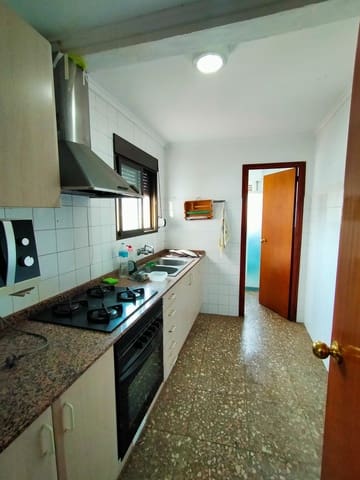 3 Zimmer Haus zu verkaufen in Orba mit Garage - 168.000 € (Ref: 8967302)