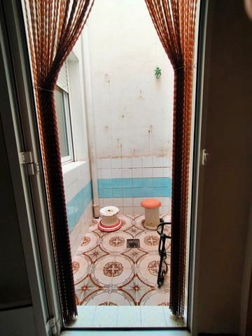 3 Zimmer Haus zu verkaufen in Orba mit Garage - 168.000 € (Ref: 8967302)