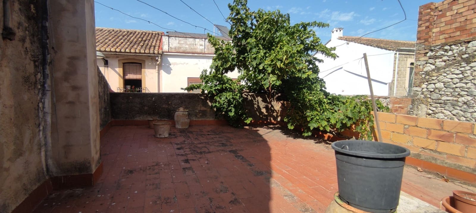 3 slaapkamer Huis te koop in Sagra - € 85.000 (Ref: 9113206)