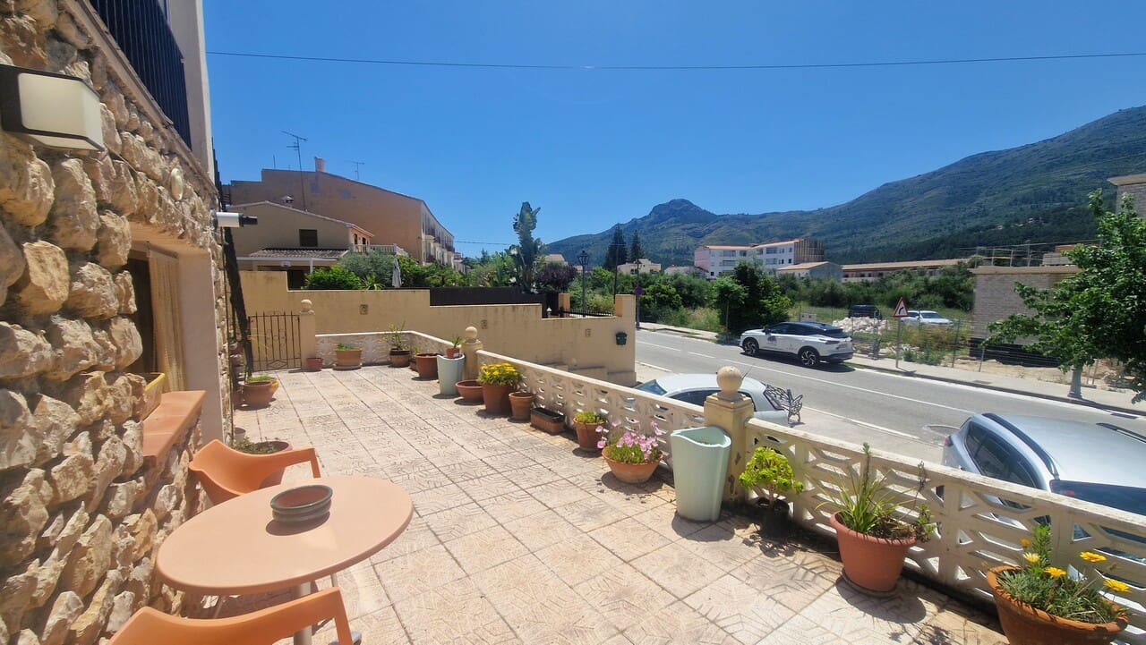 2 bedroom Villa for sale in Parcent - € 315,000 (Ref: 9162886)