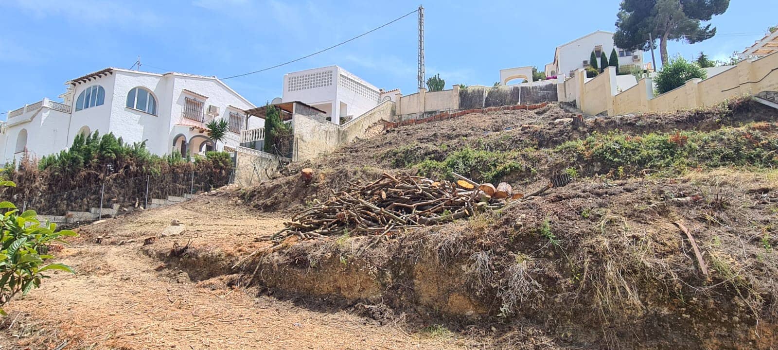 Grunde uden byggetilladelser til salg i Benissa - € 199.000 (Ref: 9163169)