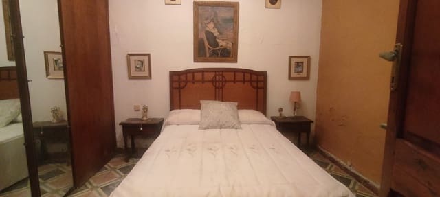 4 Zimmer Haus zu verkaufen in Orba - 180.000 € (Ref: 9325586)