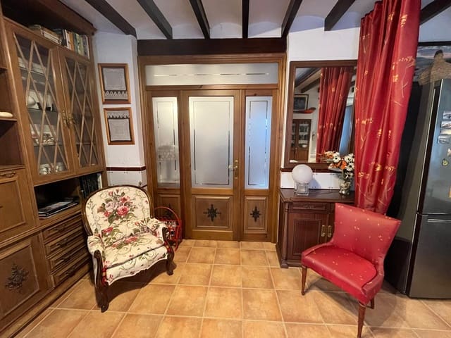 4 soveværelse Byhus til salg i Orba - € 170.000 (Ref: 9538997)