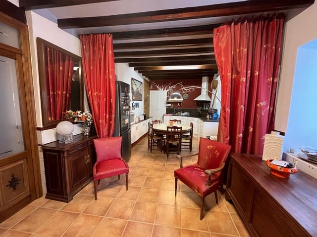 4 soveværelse Byhus til salg i Orba - € 170.000 (Ref: 9538997)