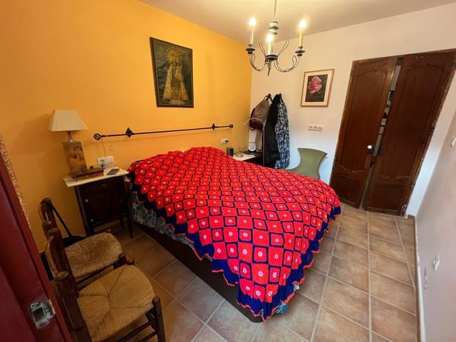 4 soveværelse Byhus til salg i Orba - € 170.000 (Ref: 9538997)