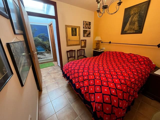 4 soveværelse Byhus til salg i Orba - € 170.000 (Ref: 9538997)