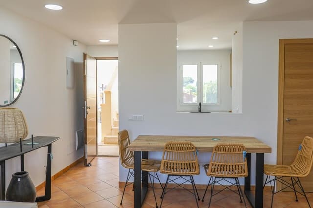 2 bedroom Apartment for sale in Dénia with pool - € 381,000 (Ref: 9566324)