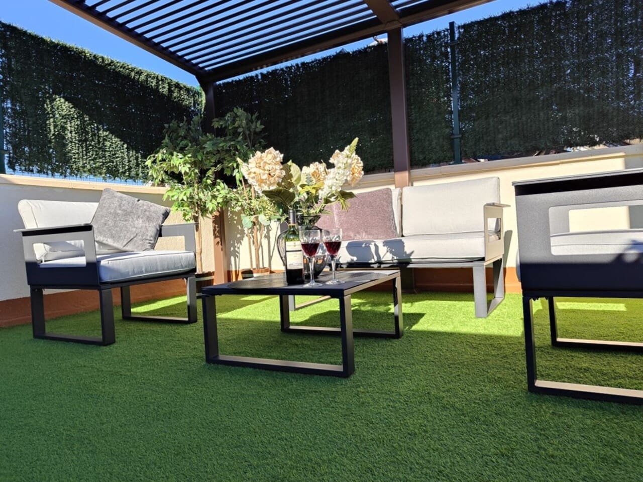 2 bedroom Apartment for sale in Denia with pool - € 381,000 (Ref: 9566324)