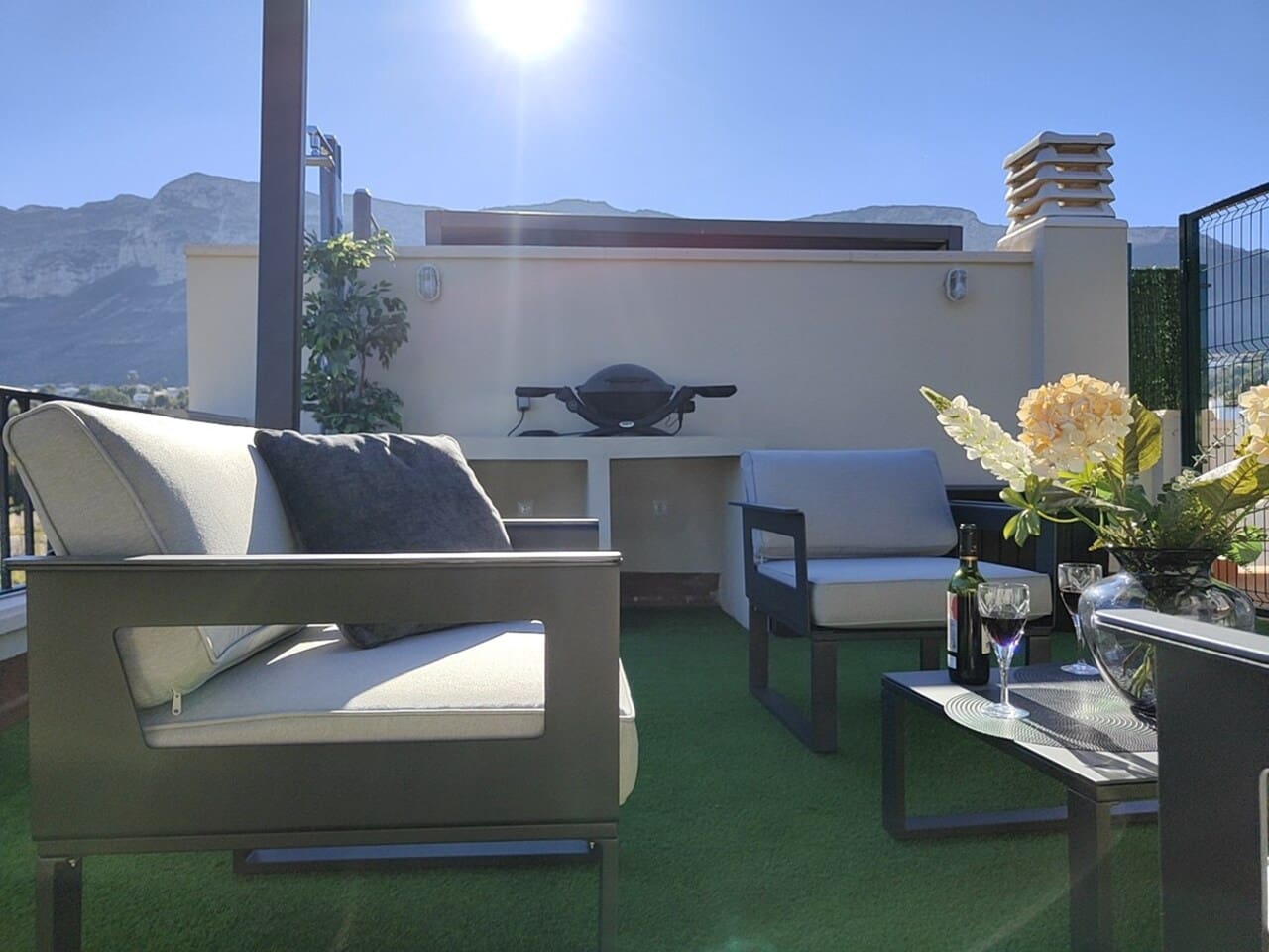 2 bedroom Apartment for sale in Denia with pool - € 381,000 (Ref: 9566324)