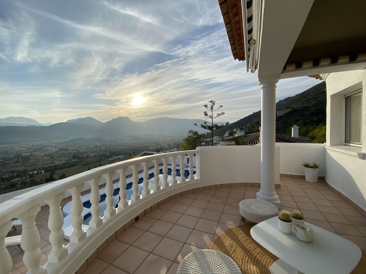 3 soverom Villa til salgs i Jalon / Xalo - € 585 000 (Ref: 9566325)