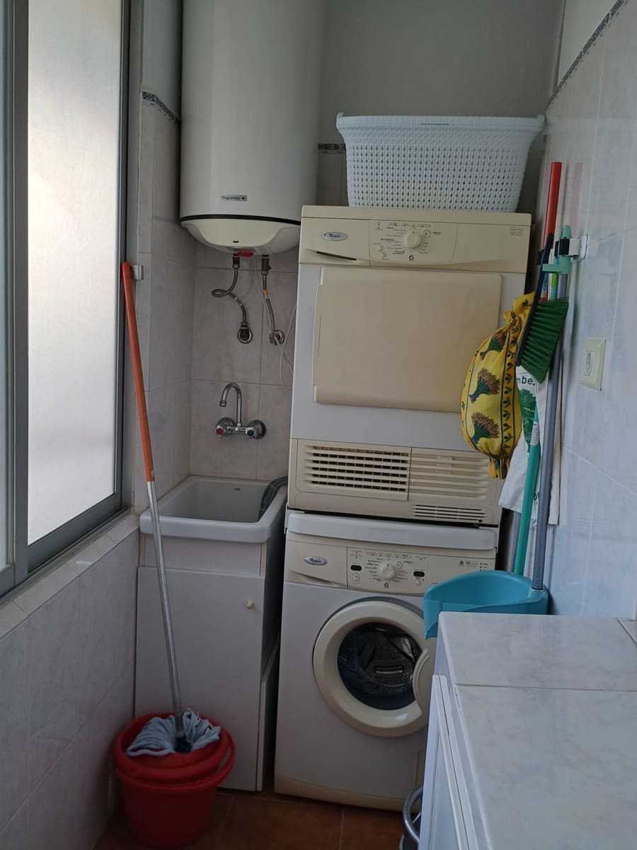 3 soveværelse Lejlighed til salg i Orba - € 149.000 (Ref: 9566326)