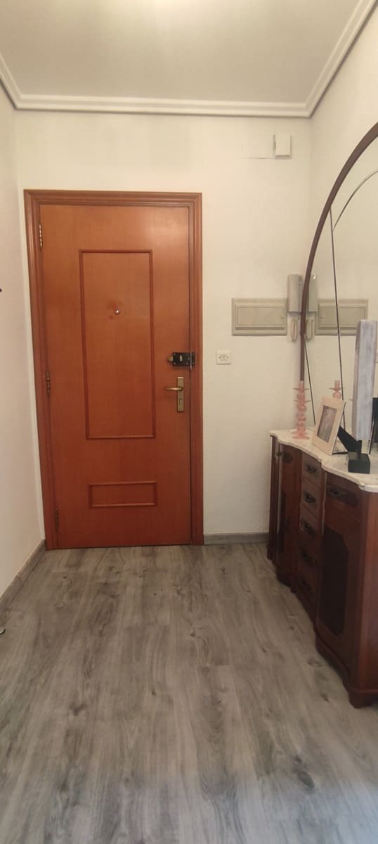 4 soveværelse Lejlighed til salg i Orba - € 135.000 (Ref: 9566328)