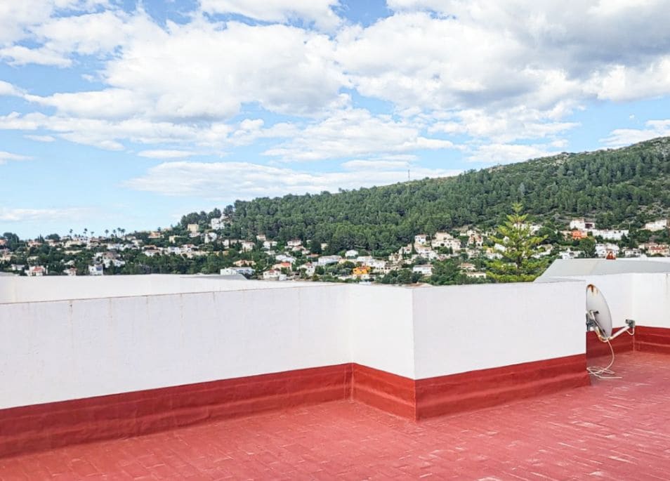 4 bedroom Apartment for sale in Orba - € 135,000 (Ref: 9566328)