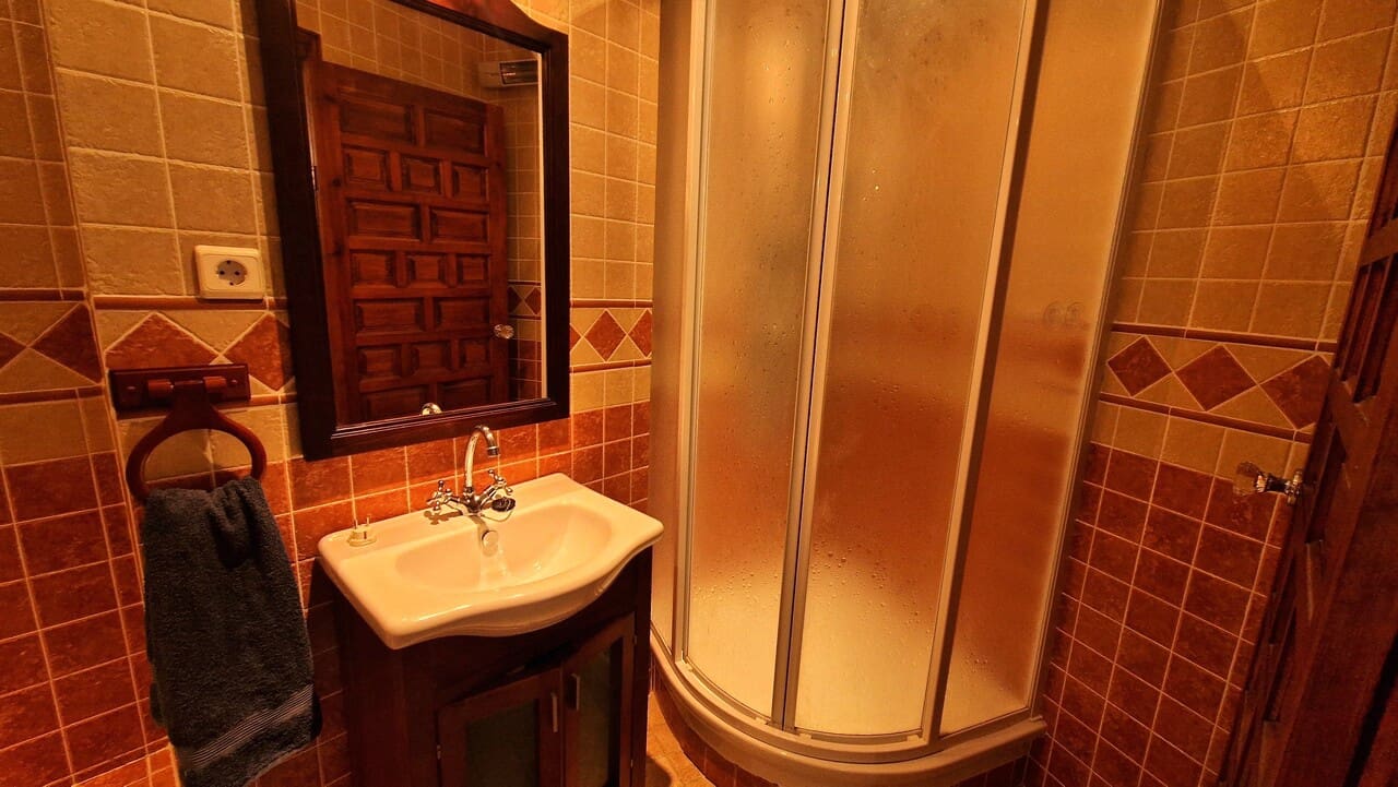 2 bedroom Townhouse for sale in Tarbena - € 150,000 (Ref: 9566347)