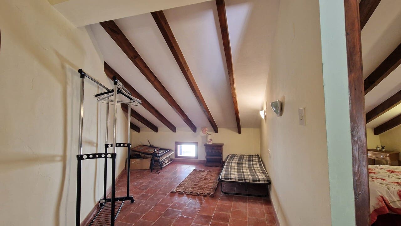 2 bedroom Townhouse for sale in Tarbena - € 150,000 (Ref: 9566347)