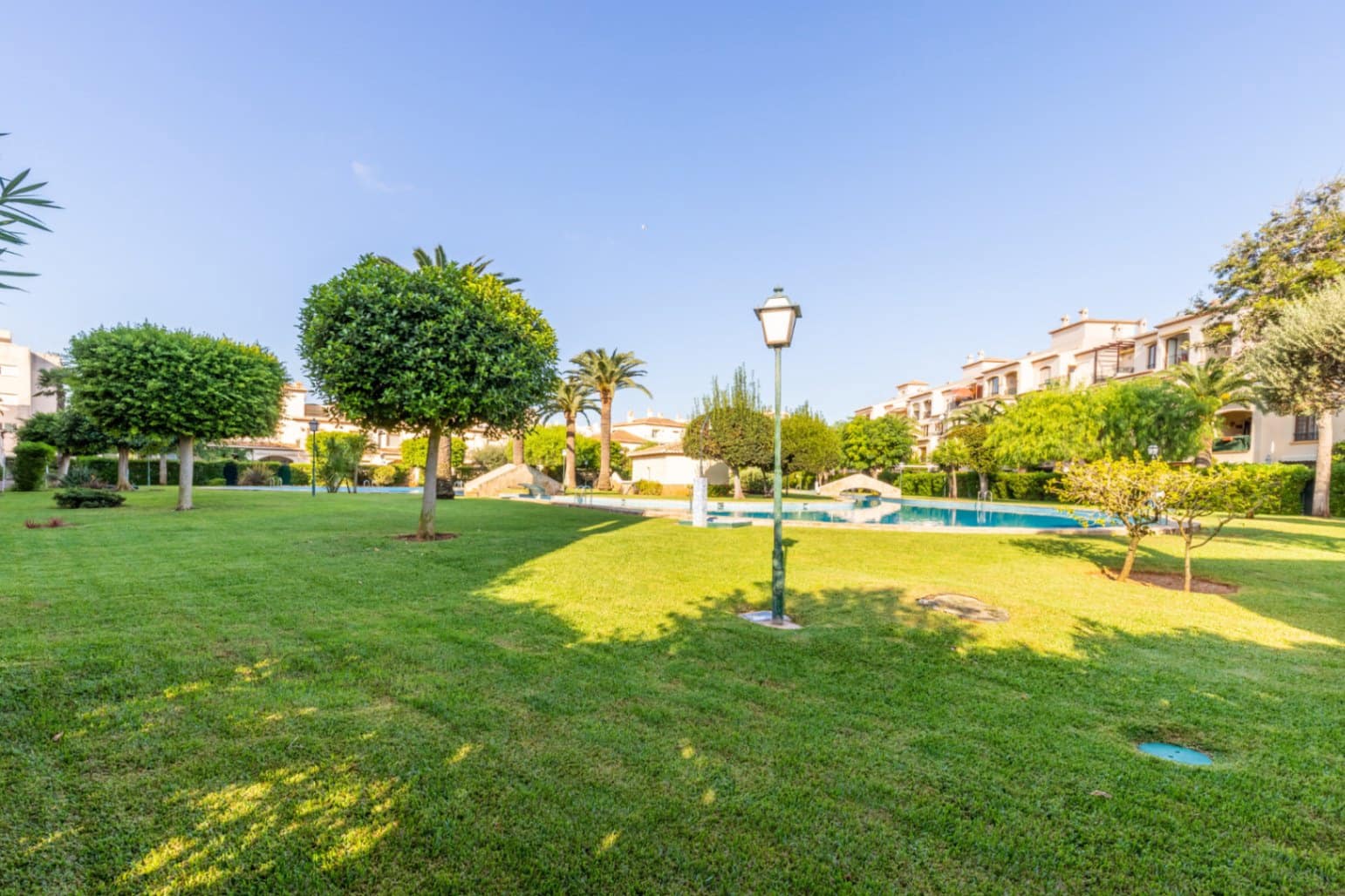 Casa de 3 habitaciones en Javea / Xàbia en venta con piscina garaje - 475.000 € (Ref: 9566348)