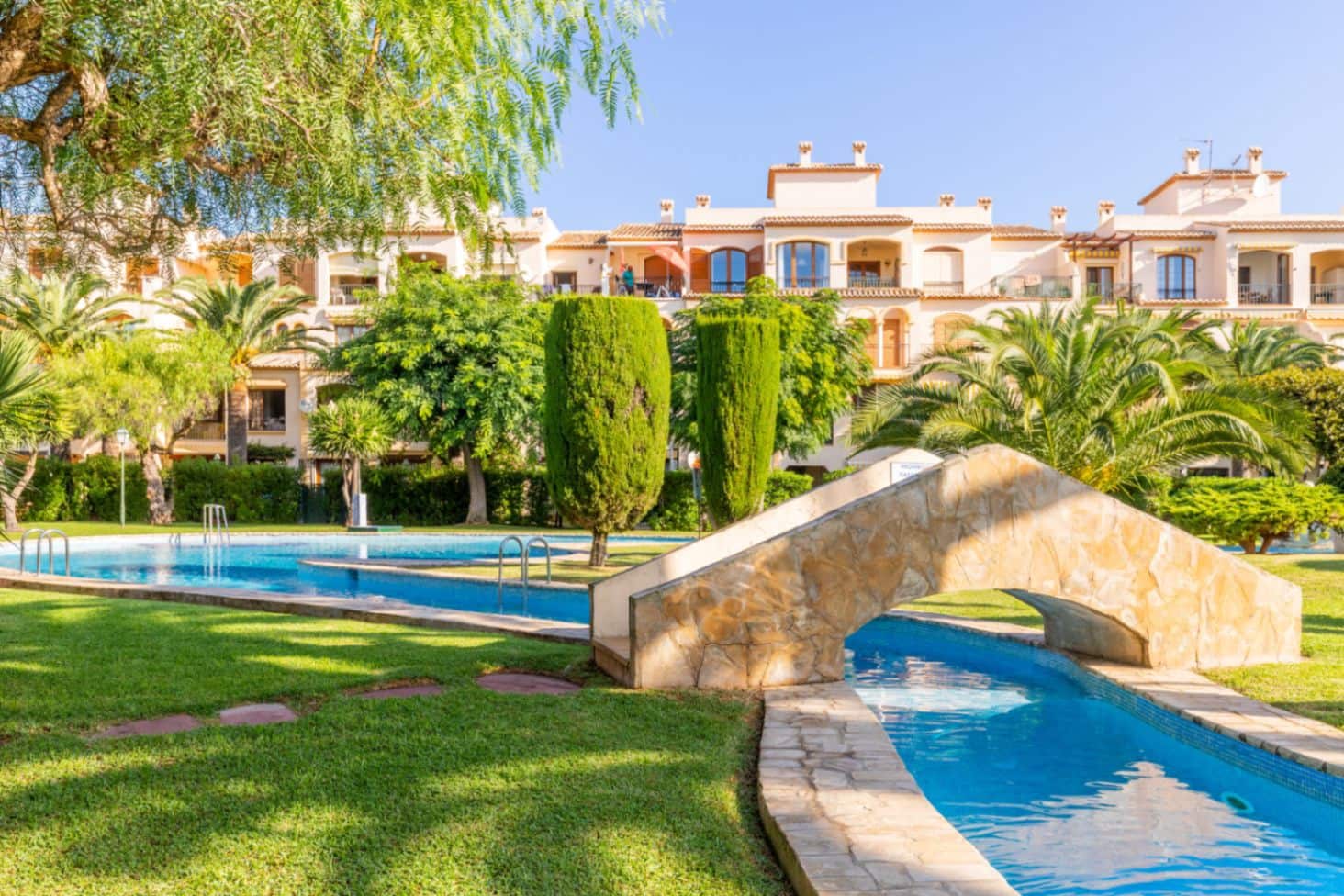 Casa de 3 habitaciones en Javea / Xàbia en venta con piscina garaje - 475.000 € (Ref: 9566348)