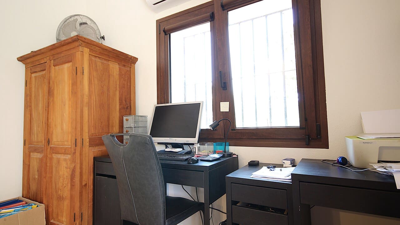 3 soveværelse Finca/Landehus til salg i Alcalali / Alcanali - € 695.000 (Ref: 9566351)