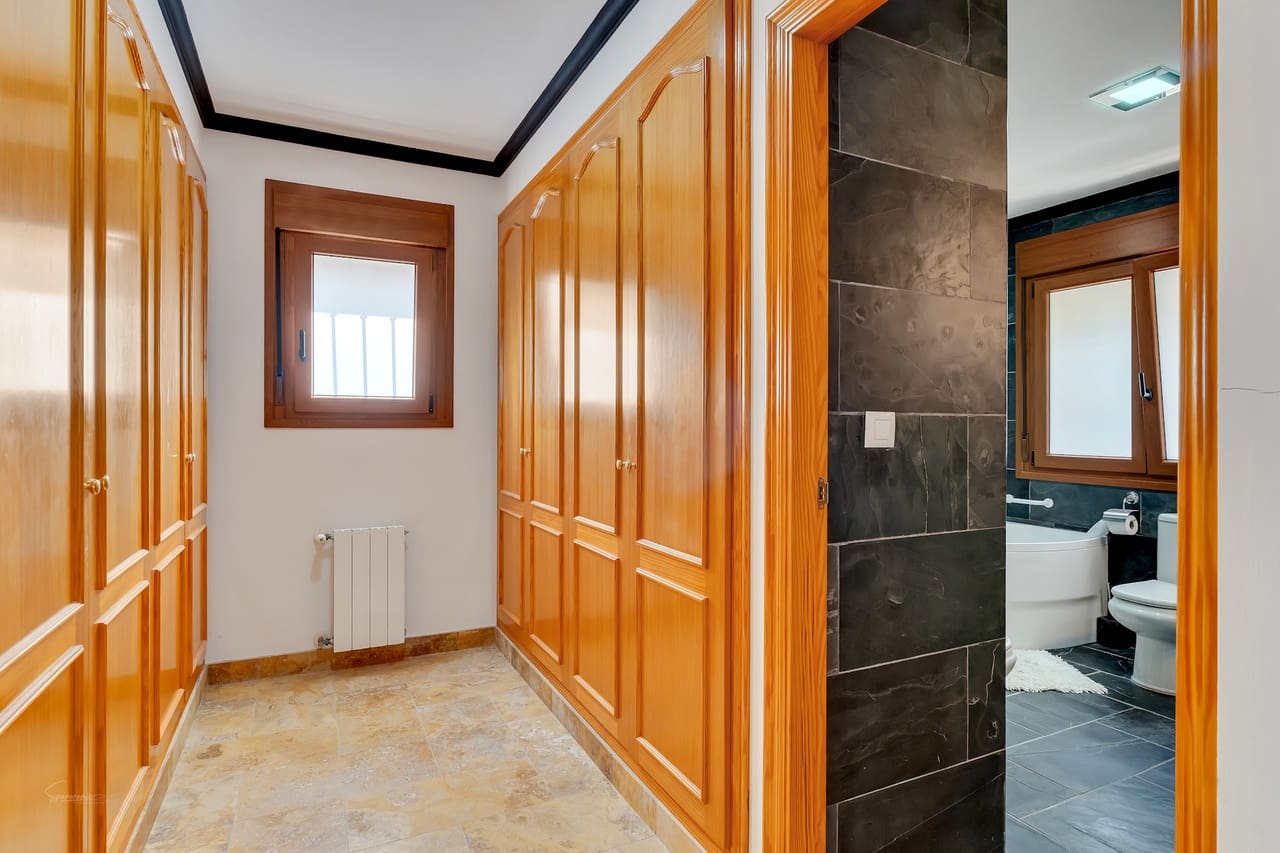 4 sypialnia Willa na sprzedaż w Beniarbeig - 895 000 € (Ref: 9566354)