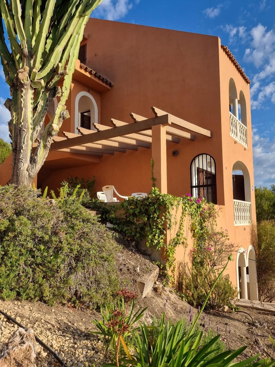 3 makuuhuone Bungalow myytävänä paikassa Calpe / Calp - 499 000 € (Ref: 9566359)