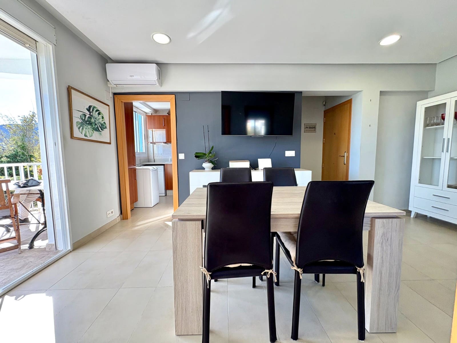 2 makuuhuone Ranta-asunto myytävänä paikassa Denia - 180 000 € (Ref: 9566371)