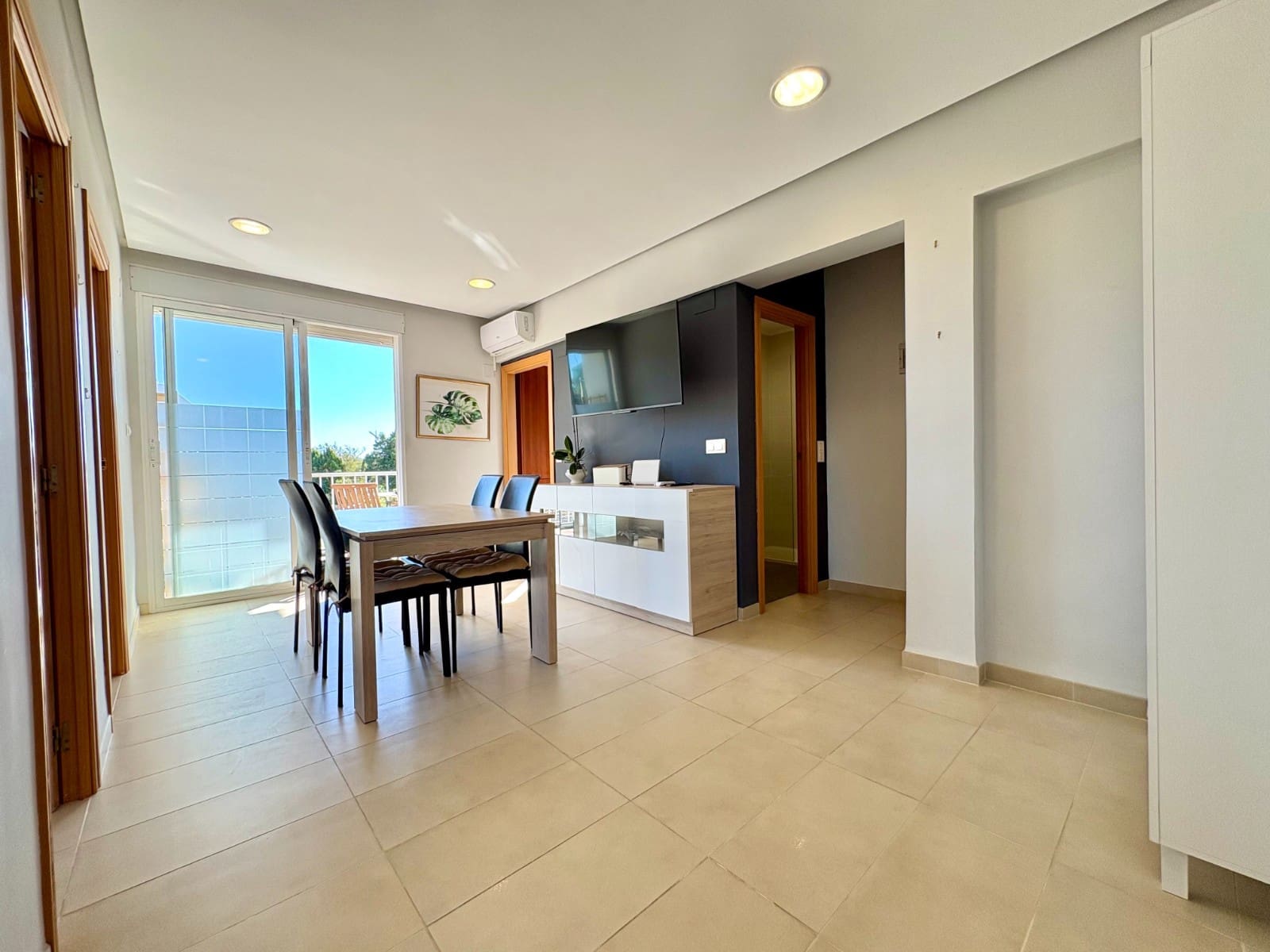 2 makuuhuone Ranta-asunto myytävänä paikassa Denia - 180 000 € (Ref: 9566371)