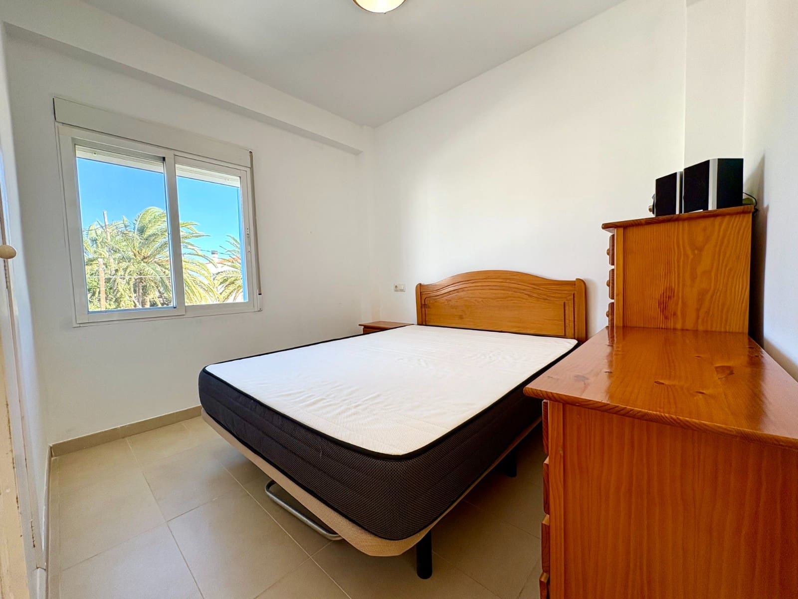 2 makuuhuone Ranta-asunto myytävänä paikassa Denia - 180 000 € (Ref: 9566371)