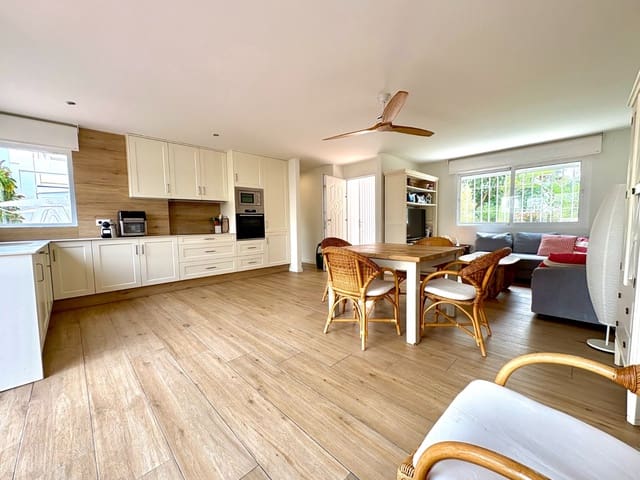 2 sypialnia Apartament przy plaży na sprzedaż w Las Marinas / Les Marines, Dénia z basenem - 390 000 € (Ref: 9566374)