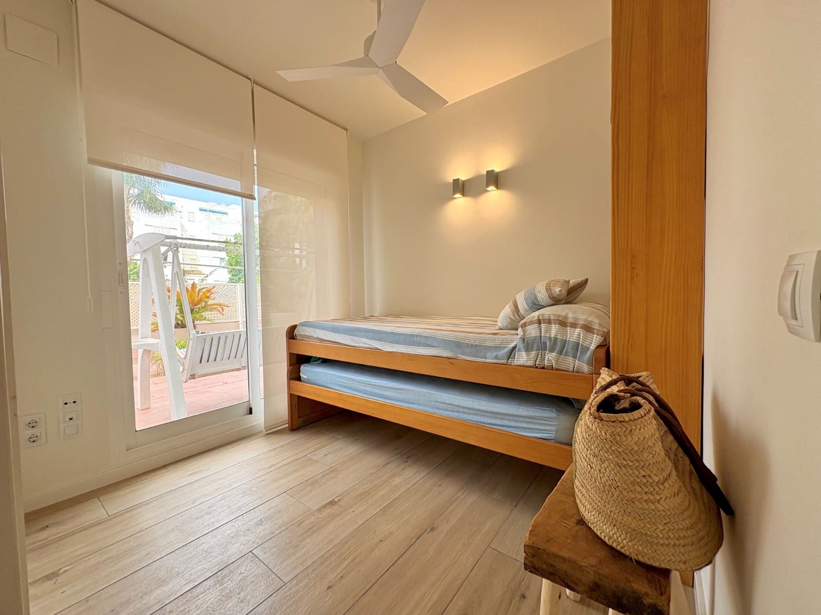 2 camera da letto Appartamento sulla Spiaggia in vendita in Denia con piscina - 390.000 € (Rif: 9566374)