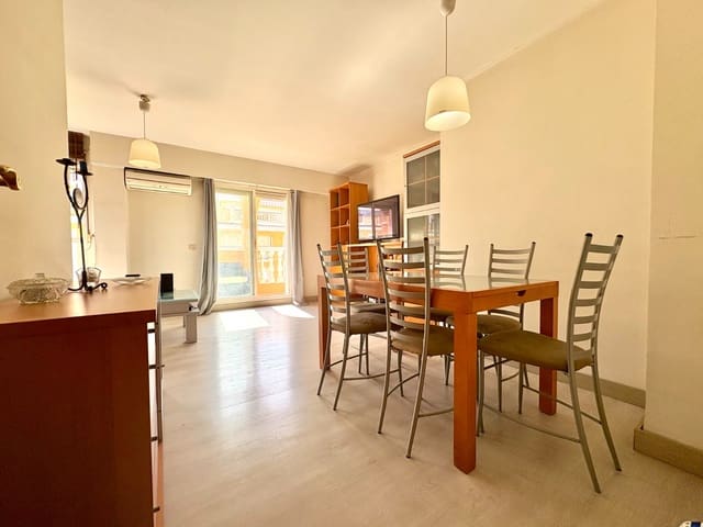 Apartamento de 3 habitaciones en Dénia en venta - 275.000 € (Ref: 9566376)