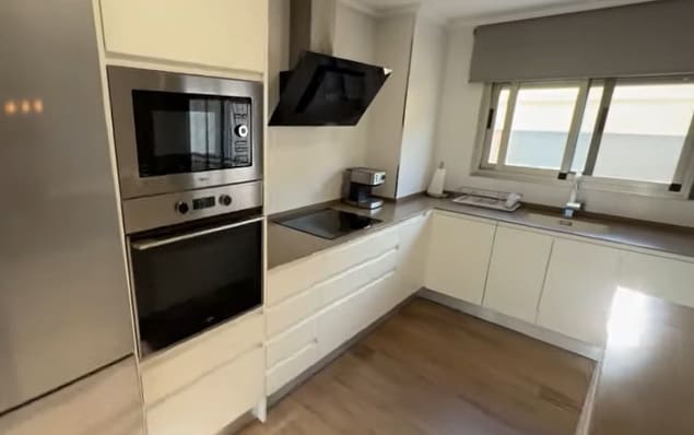 Apartamento de 3 habitaciones en Orba en venta con garaje - 245.000 € (Ref: 9592131)