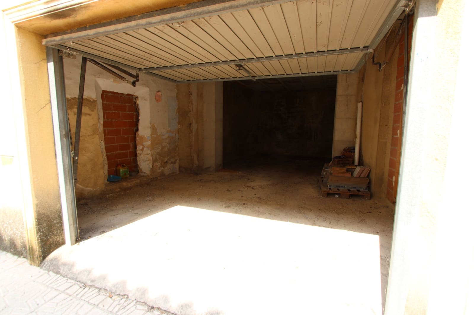 Dom na sprzedaż w Murla - 120 000 € (Ref: 9592134)