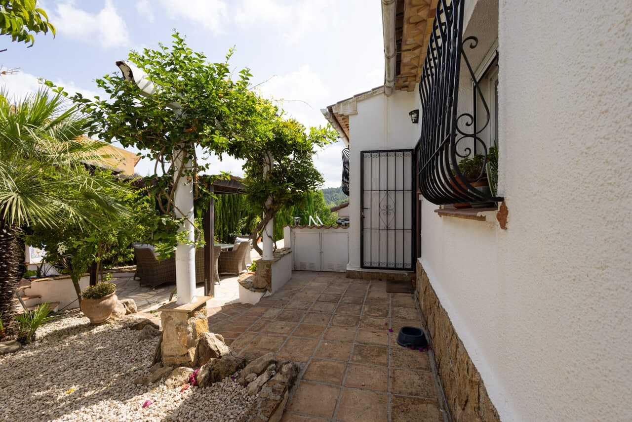 3 bedroom Villa for sale in Alcalali / Alcanali - € 399,995 (Ref: 9675909)